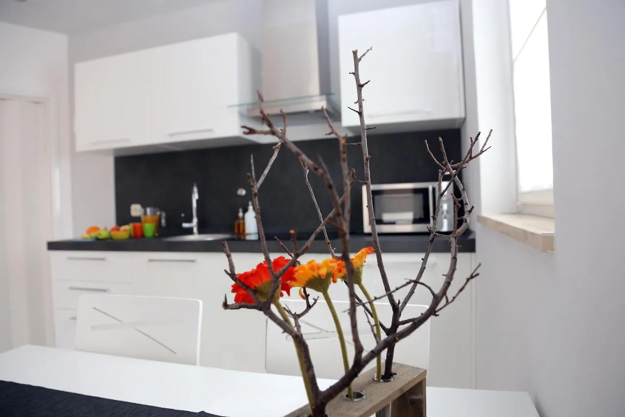Dandelion Apartment Fazana Croatia