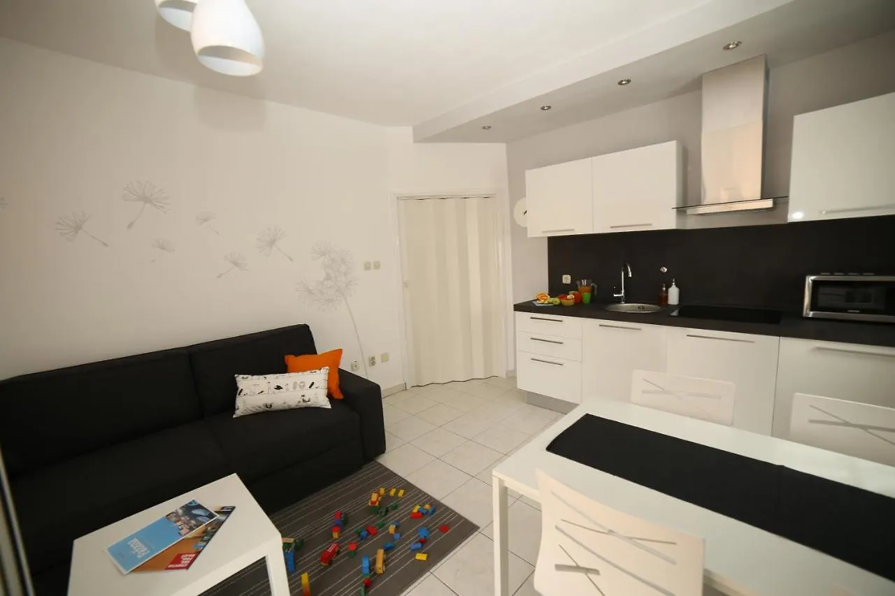 Dandelion Apartment Fazana Croatia